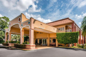 Гостиница Quality Inn Sarasota North Near Lido Key Beach  Сарасота